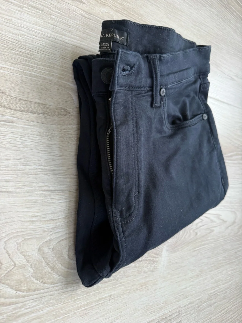 Banana Republic Men's Navy Slim Straight Traveler Pants- 32x32 NWOT